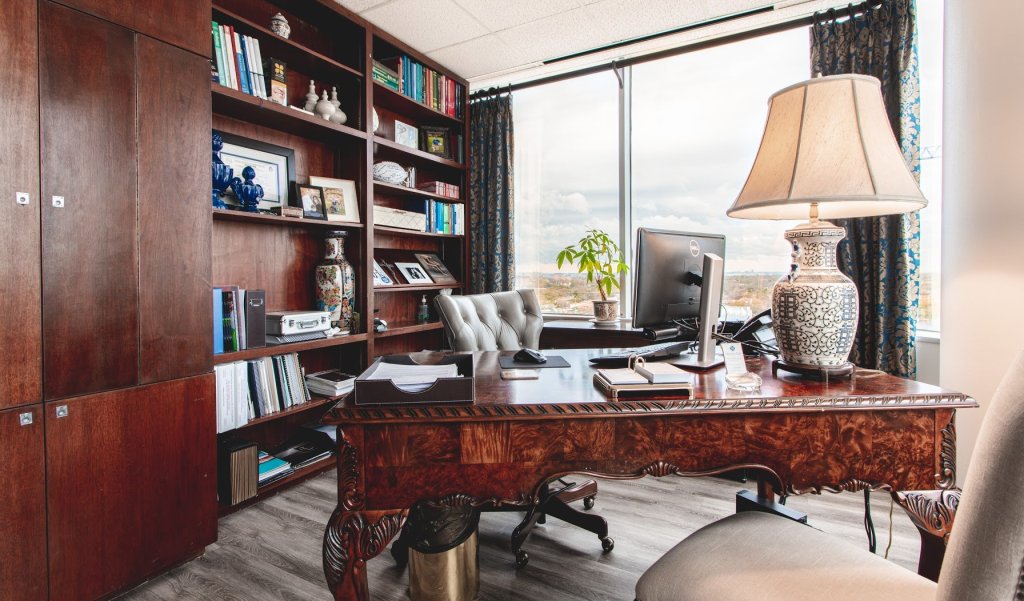 The office of Aline Speer, DDS, MS at Highland Park Perio